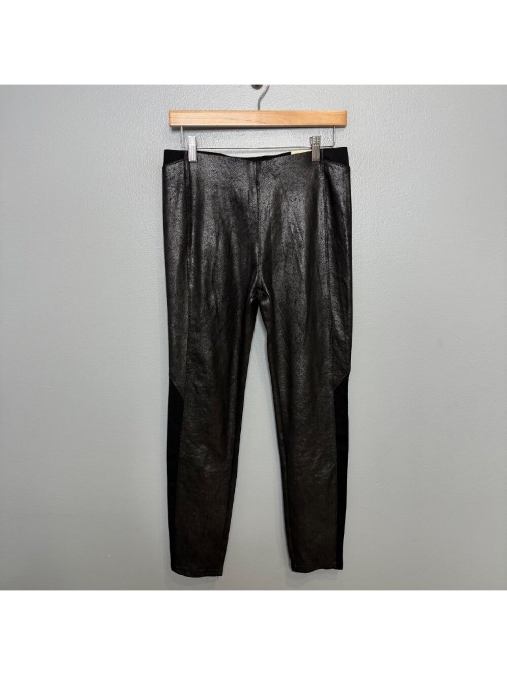 SOFT SURROUNDINGS faux leather high rise leggings size S